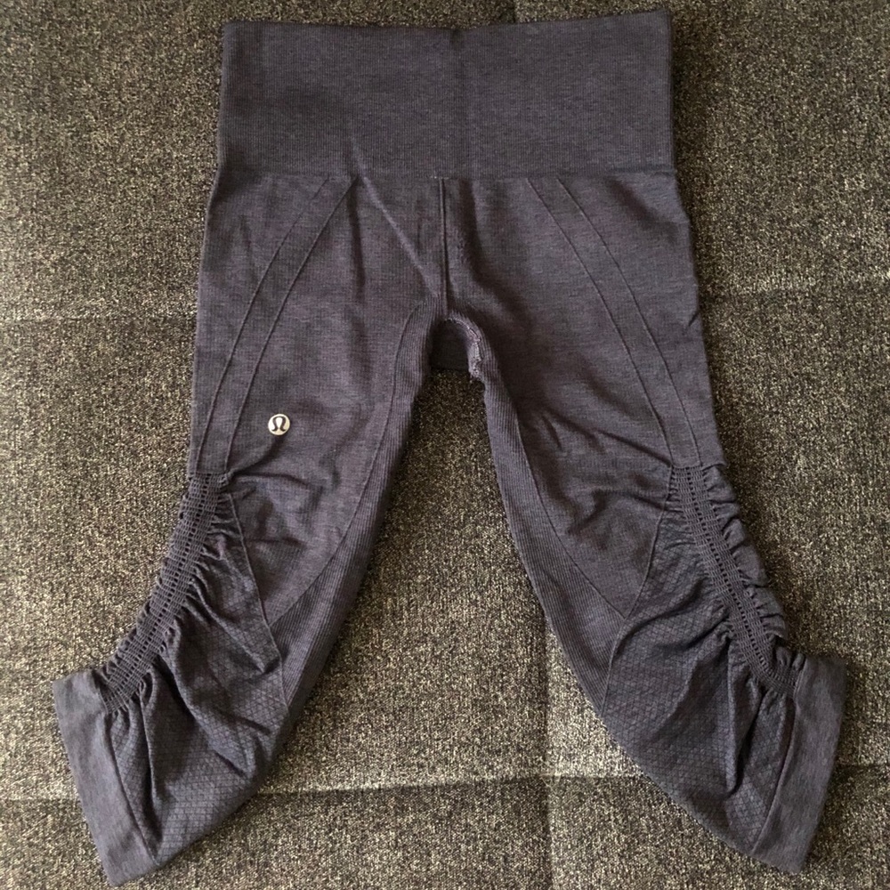 Lulu Lemon Epp & Flow Crop- Navy Blue